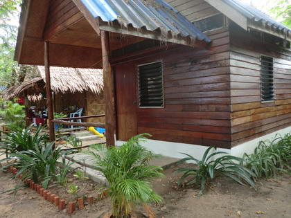 Hans Natural Bamboo Beachside Bungalows & Restaurant Koh Lanta Island