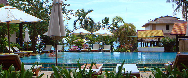 Phi Phi Villa Resort - Seaside Bungalow Resort Phi Phi Island Thailand